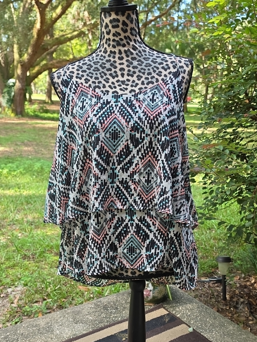 Eyeshadow Off-the-Shoulder Geometric Layered Sweater in Black, White, Pink, Blue